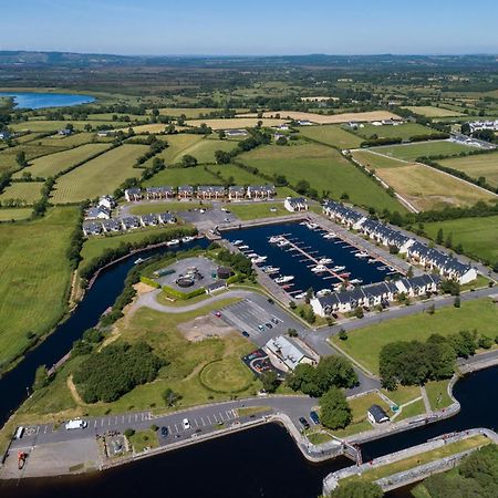 Shannonside - Stylish 5 Bed Marina Home & 40Ft Mooring Termonbarry ภายนอก รูปภาพ