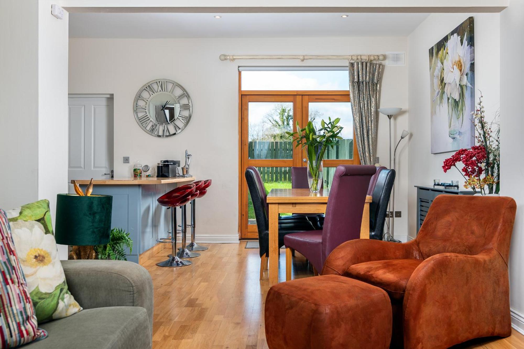 Shannonside - Stylish 5 Bed Marina Home & 40Ft Mooring Termonbarry ภายนอก รูปภาพ