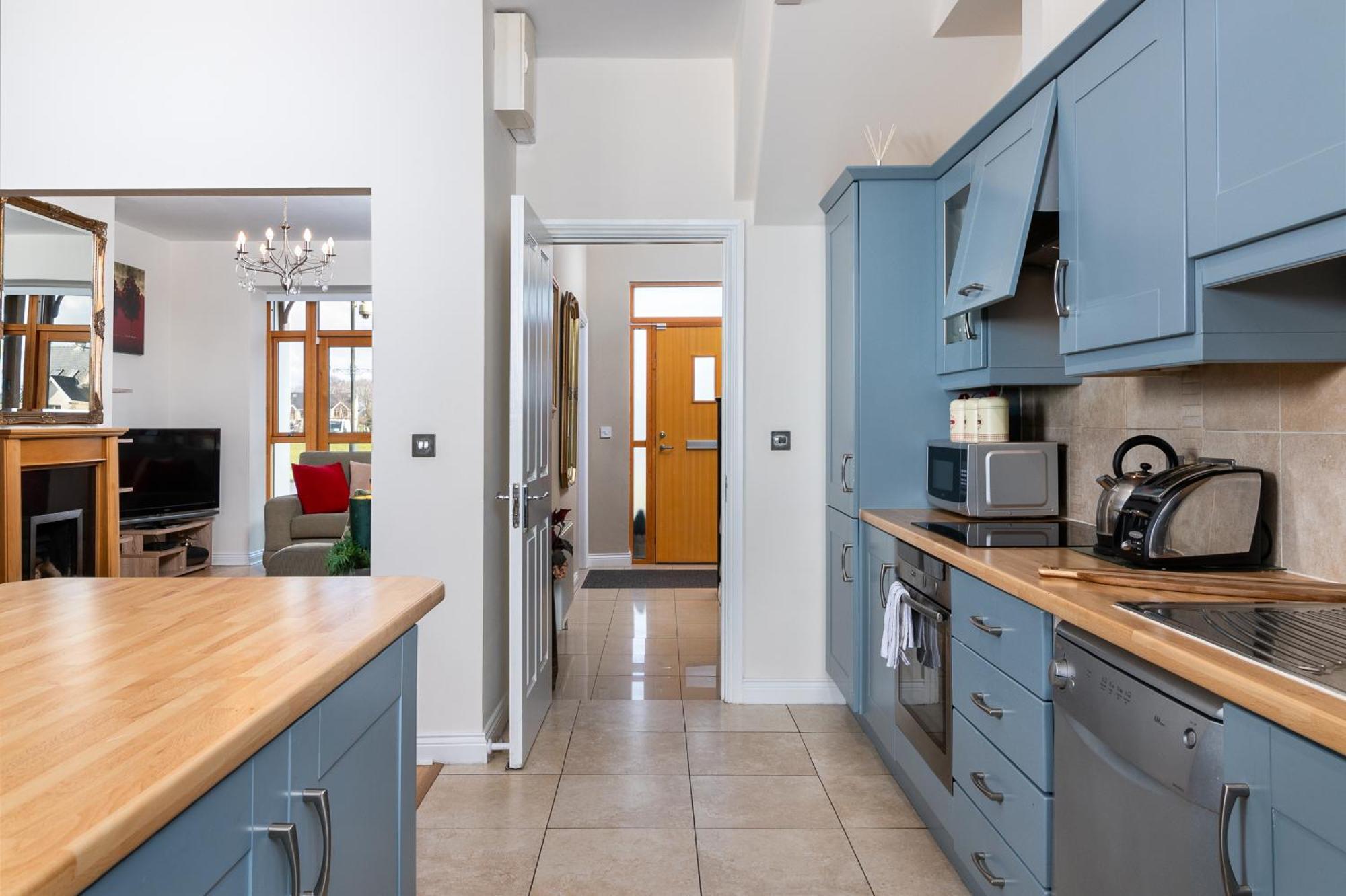 Shannonside - Stylish 5 Bed Marina Home & 40Ft Mooring Termonbarry ภายนอก รูปภาพ